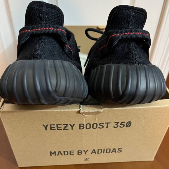 Yeezy Black and Red Athletic Shoes main image 4